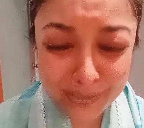 रोते-बिलखते तनुश्री दत्ता ने लगाई मदद की गुहार:कहा- मुझे मेरे ही घर में हैरेस किया जा रहा है, कोई मदद करो