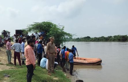 24 घंटे के बाद भी युवा नहर से नहीं मिल सके - आगरा समाचार