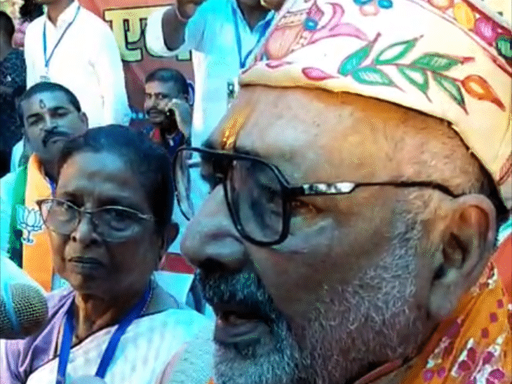 Bihar Political Live Updates News| Third Railway Line Jamalpur Bhagalpur  | गिरिराज सिंह बोले- राहुल गांधी का पूरा खानदान चोर: स्टालिन को बुलाकर बिहार का अपमान किया; ये लोग दंगा कराना चाहते - Bihar News