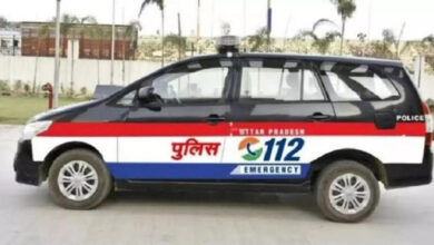 महिला अपराध आगरा, 9 वें के एक छात्र के साथ सरराह हमला, अपने बालों को पकड़ा और सड़क पर गिरा दिया, फिर एक बैग भी फेंक दिया, आगरा की एक भयानक घटना - लड़की के छात्र को सार्वजनिक रूप से बालों से घसीटा गया और सड़क पर फेंक दिया