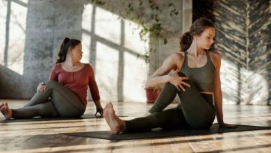 Lifestyle Tips: ऑफिस जॉब करने वालों के लिए आसान फिटनेस रूटीन, जो आपको दिनभर रहेंगे एक्टिव और एनर्जेटिक