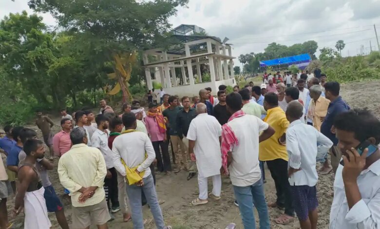 अपने ही गांव में जदयू विधायक का विरोध, वीडियो सोशल मीडिया पर वायरल