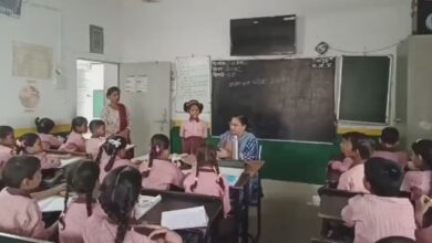 प्राथमिक और जूनियर स्कूलों में परीक्षा शुरू हुई - अमर उजला हिंदी समाचार लाइव