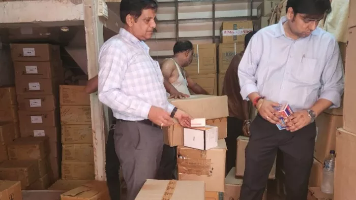 आगरा समाचार: स्टॉकिस्ट ड्रग की बिक्री के बिना, बंसल एजेंसी और फर्मों की जांच में 80 करोड़ का कारोबार पाया गया
