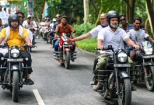 बिहार में वोटर अधिकार यात्रा में राहुल गांधी और तेजस्वी यादव (Photo-PTI)