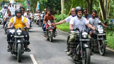 बिहार में वोटर अधिकार यात्रा में राहुल गांधी और तेजस्वी यादव (Photo-PTI)