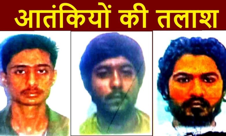 जैश के तीनों आतंकियों की तलाश जारी है (फोटो-ITG)