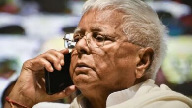 Bihar Politics: लालू को महागठबंधन के गढ़ में लगा बड़ा झटका, कद्दावर नेता ने दिया राजद से इस्तीफा