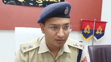 मथुरा SSP का बड़ा एक्शन: वृंदावन थाना प्रभारी पर गिरी गाज, सात इंस्पेक्टर्स के तबादले, जानें क्यों लिया इतना बड़ा फैसला