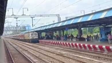 मथुरा रेलवे स्टेशन से एक साल की लड़की का अपहरण कर लिया गया - अमर उजला हिंदी समाचार लाइव