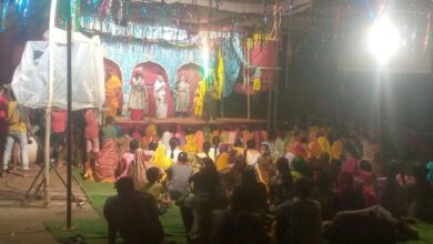बेला में मीरा का रासलेला | बेला में मीरा की रसलिला: मथुरा के कलाकारों ने सिद्धेश्वर महाकाल मंदिर परिसर में प्रदर्शन किया - बेला (बिधुना) समाचार