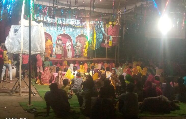 बेला में मीरा का रासलेला | बेला में मीरा की रसलिला: मथुरा के कलाकारों ने सिद्धेश्वर महाकाल मंदिर परिसर में प्रदर्शन किया - बेला (बिधुना) समाचार
