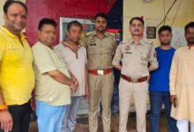 आगरा समाचार, पारिवारिक विवाद से परेशान व्यवसायी घर छोड़ दिया, बेटी के व्हाट्सएप को एक सुसाइड नोट भेजा, फिर - परिवार विवाद व्यवसायी द्वारा परेशान