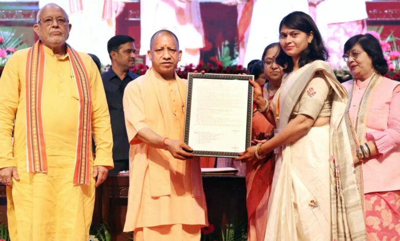 उत्तर प्रदेश को किसने बनाया था 'बीमारू राज्य', सीएम योगी आदित्यनाथ ने कर दिया खुलासा - who made uttar pradesh bimaru state cm yogi adityanath revealed accused corrupt political parties