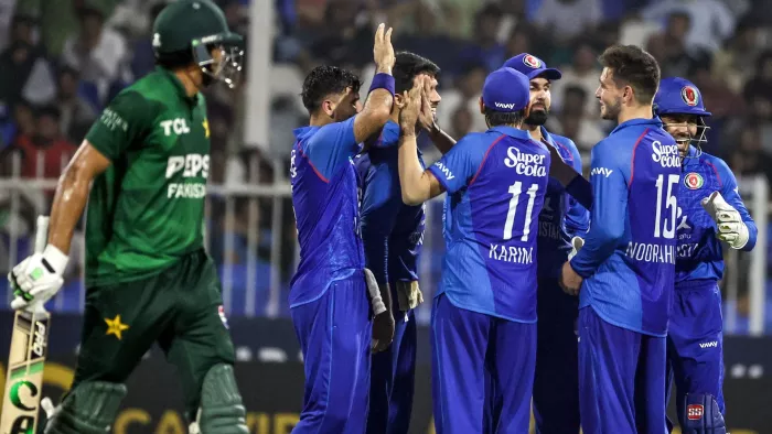 पाक बनाम AFG 4th T20I: पाकिस्तान, अफगानिस्तान की स्पिन तिकड़ी एशिया कप से पहले बुरी तरह से कुचल दी गई
